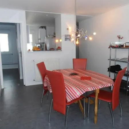 Midi - Saint-jean-de-luz, 1 Bedroom, 4 Persons * Saint-Jean-de-Luz